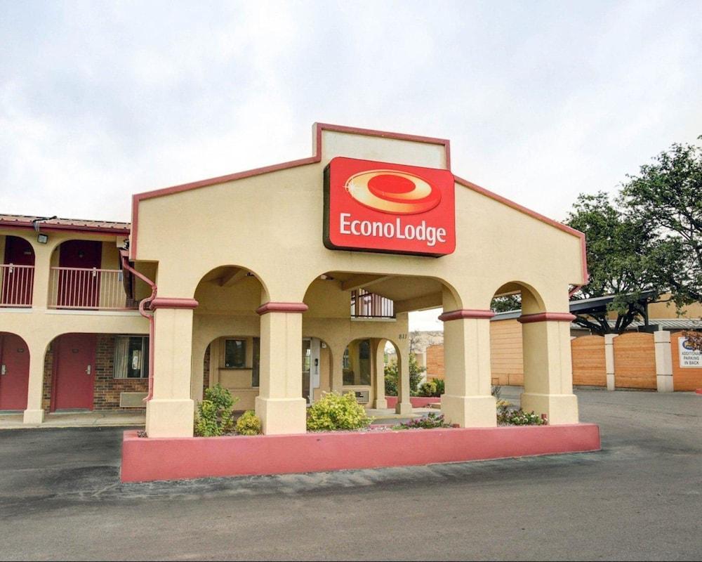 Econo Lodge San Marcos University Area Exterior foto